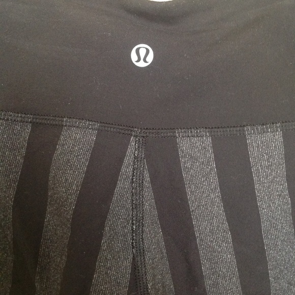 Lululemon capri leggings - Picture 3 of 7